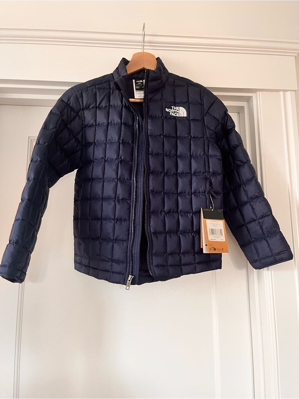 The North Face Thermal Insulated Jacket, kids medium (10)